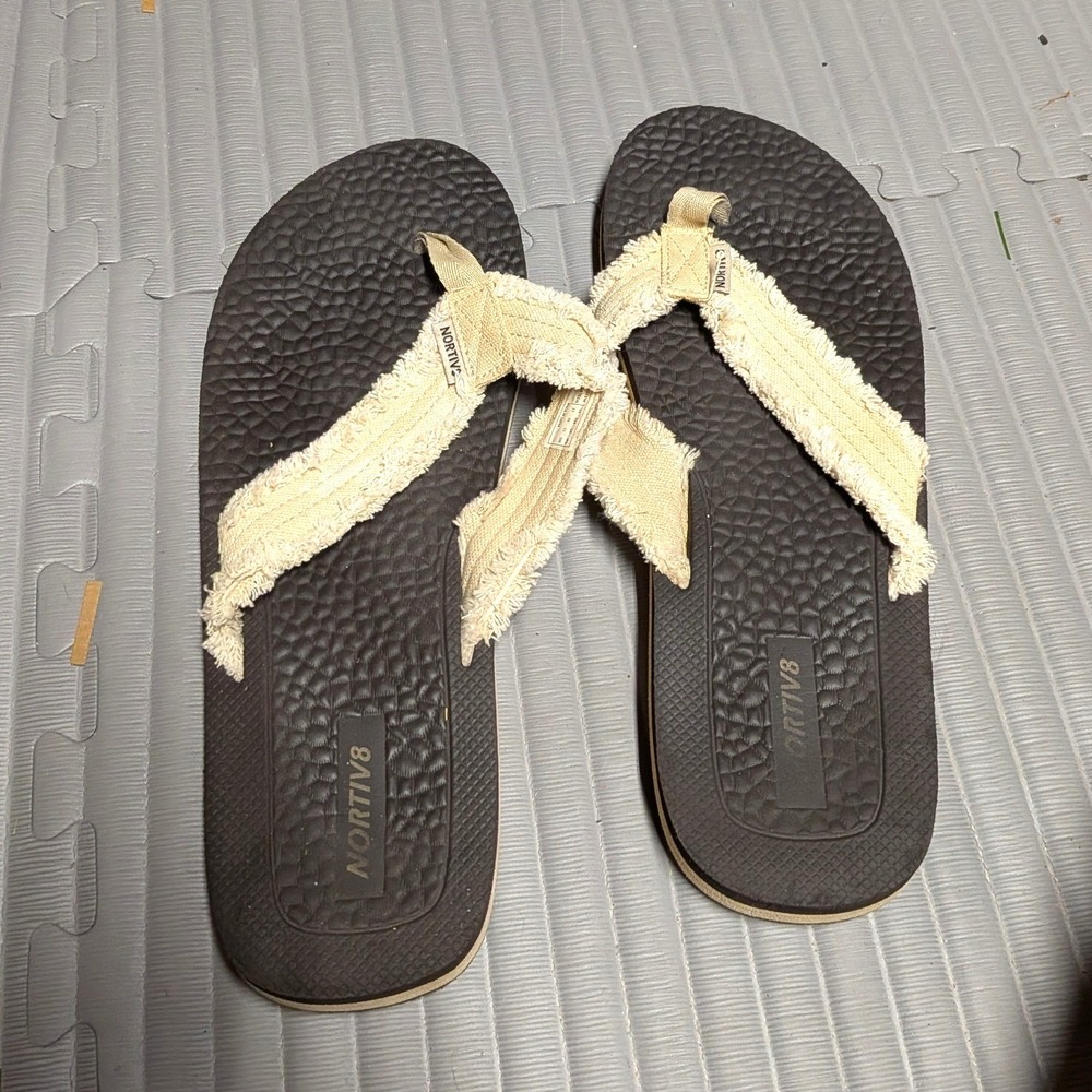 NORTIV 8 Mens Thong Flip Flops Sandals Brown Beach Canvas Size 11 Used
